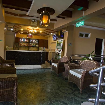 Tabaco Jj Midcity Inn מראה חיצוני תמונה